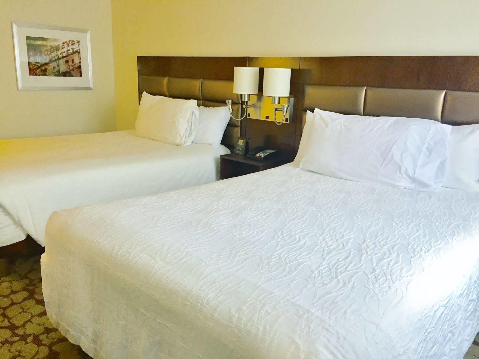 Hilton Garden Angeles / Hollywood